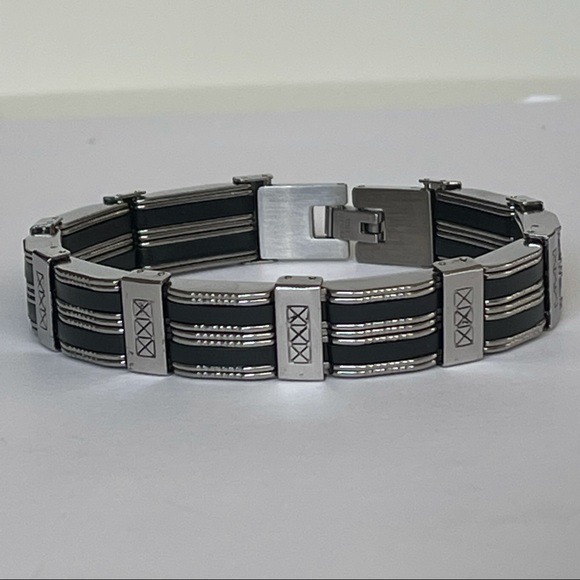 Stainless Steel & genuine Silicone Bracelet Bangle Men’s Jewelry